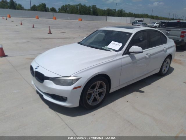 WBA3A5C5XEJ464779 BMW 3 Series 328i