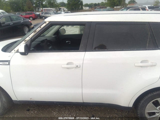 KIA Soul Base 2015 KNDJN2A28F7135826 Image 15