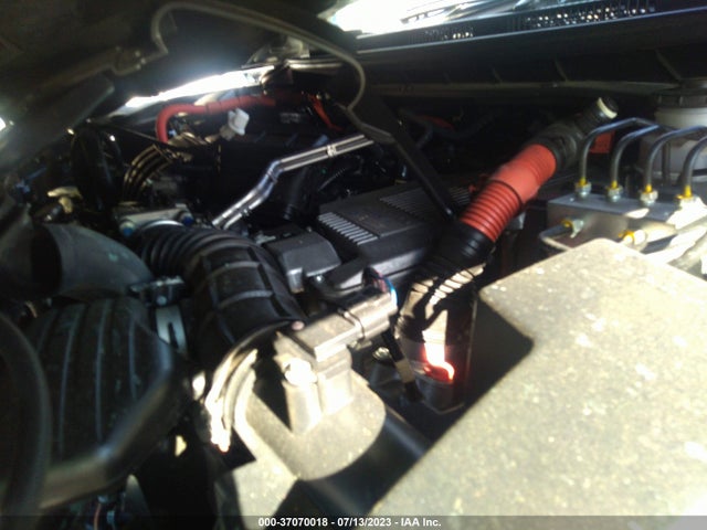 2021 Honda Clarity, VIN: JHMZC5F15MC000977