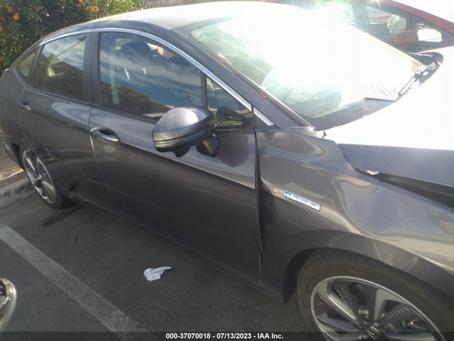 2021 Honda Clarity, VIN: JHMZC5F15MC000977