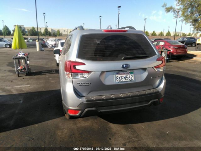 JF2SKACC8KH498047 Subaru Forester