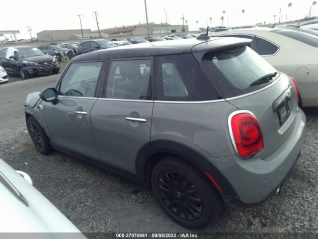WMWXU1C58K2F82369 Mini Hardtop 4 Door Cooper