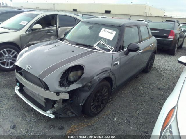 WMWXU1C58K2F82369 Mini Hardtop 4 Door Cooper