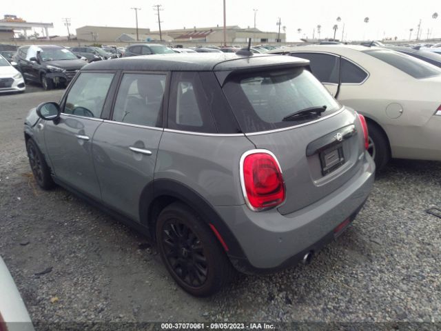 WMWXU1C58K2F82369 Mini Hardtop 4 Door Cooper