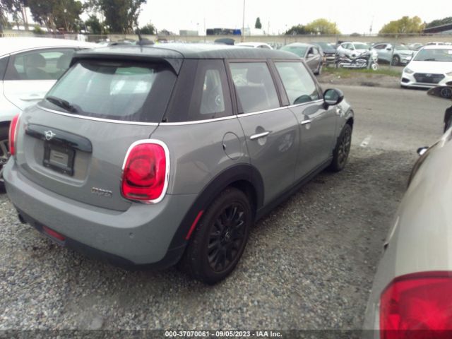 WMWXU1C58K2F82369 Mini Hardtop 4 Door Cooper