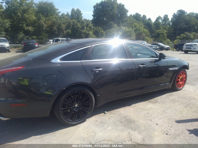 2015 Jaguar XJ, VIN: SAJWJ2GD5F8V84242