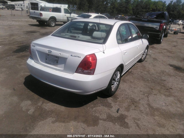 2006 HYUNDAI ELANTRA GLS/LIMITED VIN: KMHDN46D26U227272