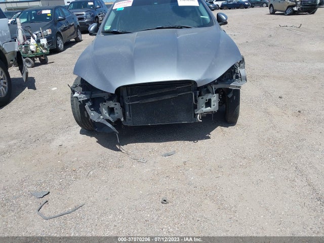 SAJWA0ES9EPU12936 Jaguar Xf I4 T
