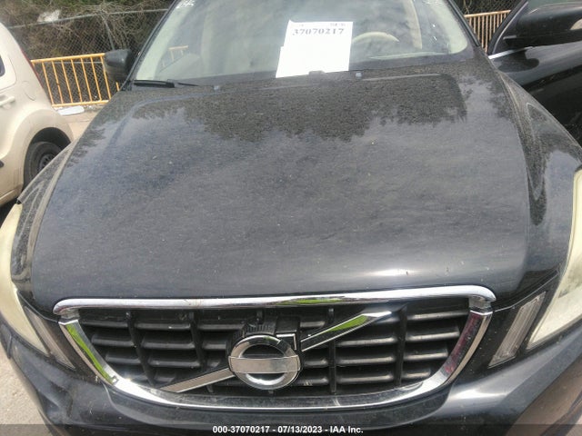 2011 VOLVO XC60 3.2L VIN: YV4952DL7B2214335
