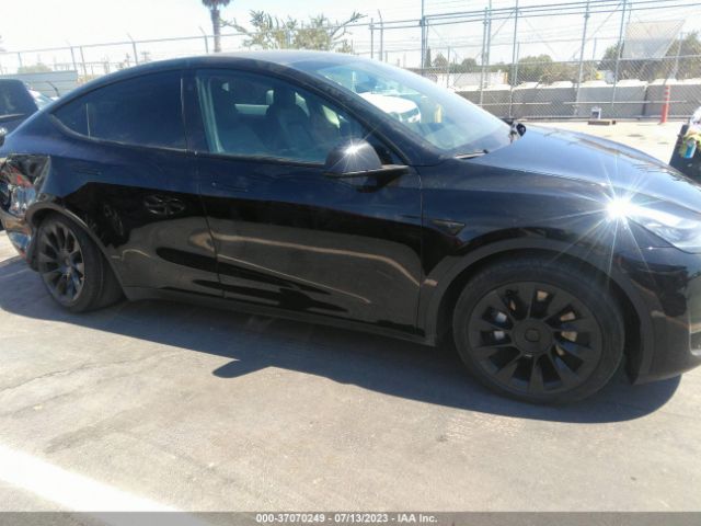 7SAYGDEE4NF382667 Tesla Model Y Long Range