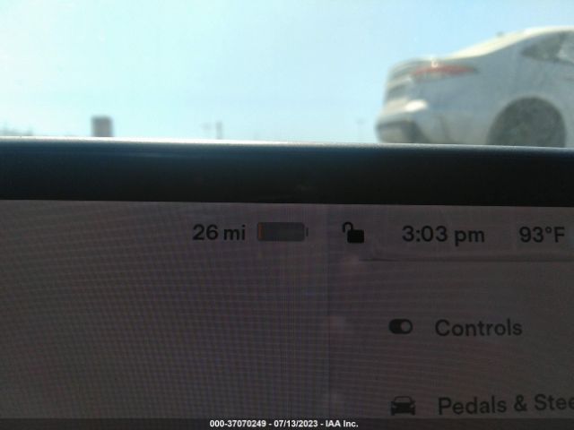 7SAYGDEE4NF382667 Tesla Model Y Long Range
