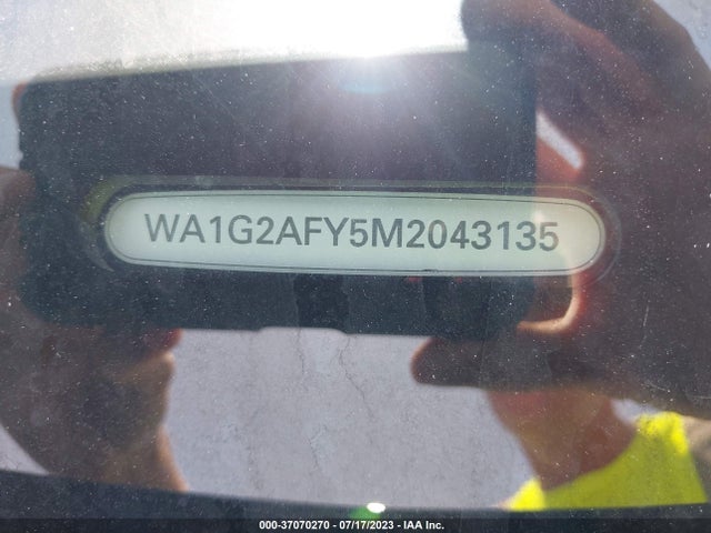 WA1G2AFY5M2043135 Audi Q5 PREMIUM