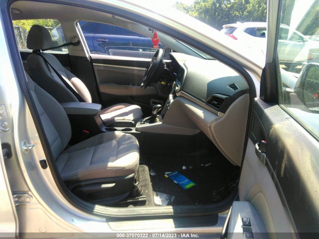2019 HYUNDAI ELANTRA SEL VIN: 5NPD84LF5KH414074