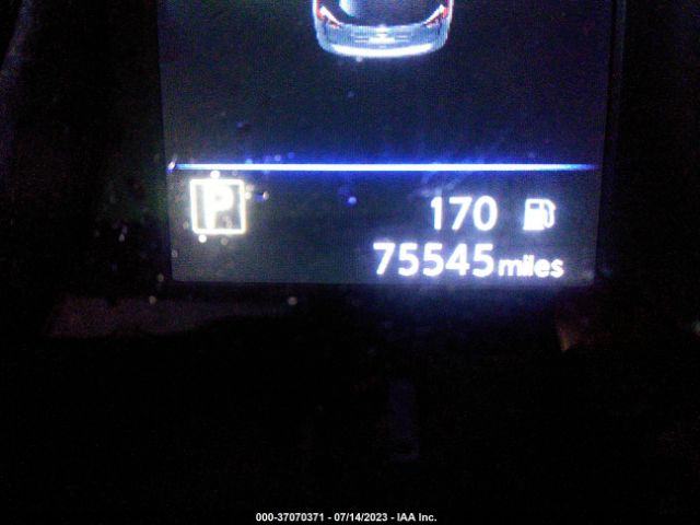 JN8AT2MT7JW469746 Nissan Rogue Sl