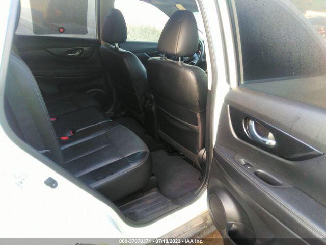 JN8AT2MT7JW469746 Nissan Rogue Sl
