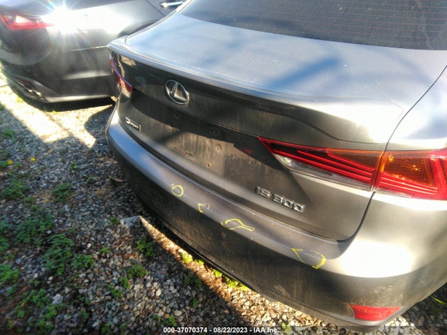 JTHBA1D23K5093530 Lexus Is Is 300