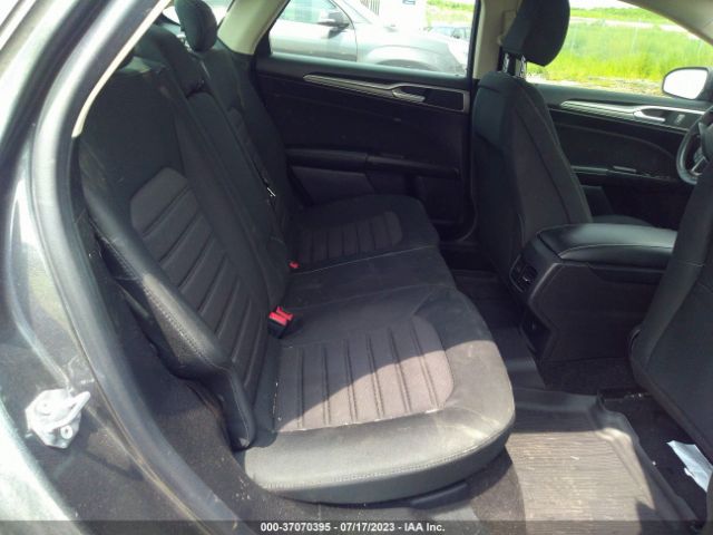 3FA6P0T93LR135726 Ford FUSION SE