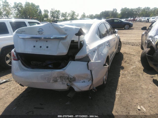 2015 NISSAN ALTIMA 2.5 SL VIN: 1N4AL3AP4FN407393