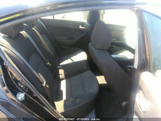 2018 KIA FORTE LX VIN: 3KPFK4A78JE251817