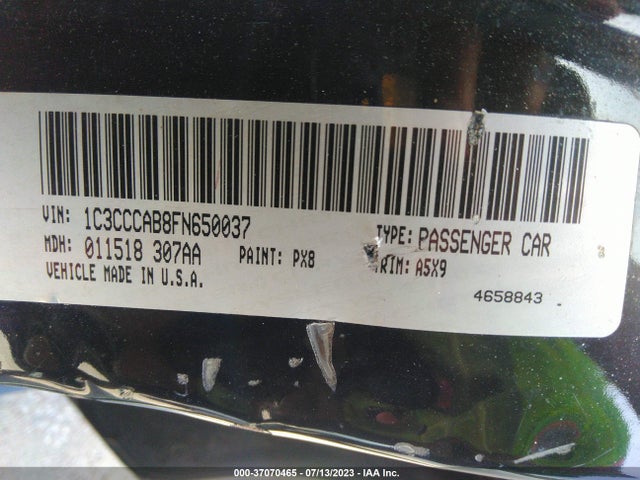 1C3CCCAB8FN650037 Chrysler 200 Limited