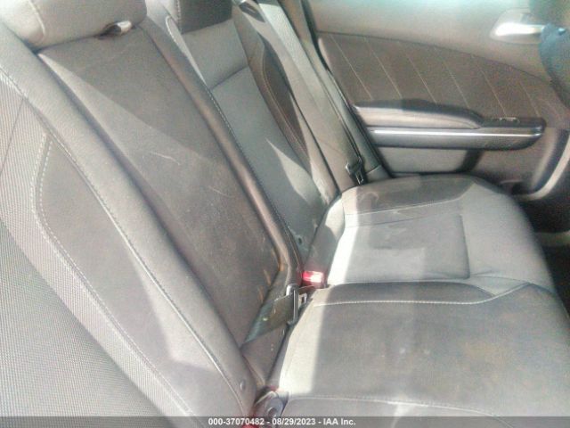 2C3CDXHG2JH133579 Dodge Charger Sxt Plus