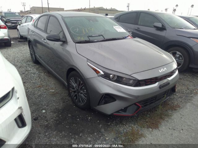 3KPF54AD2PE640569 auction archive image