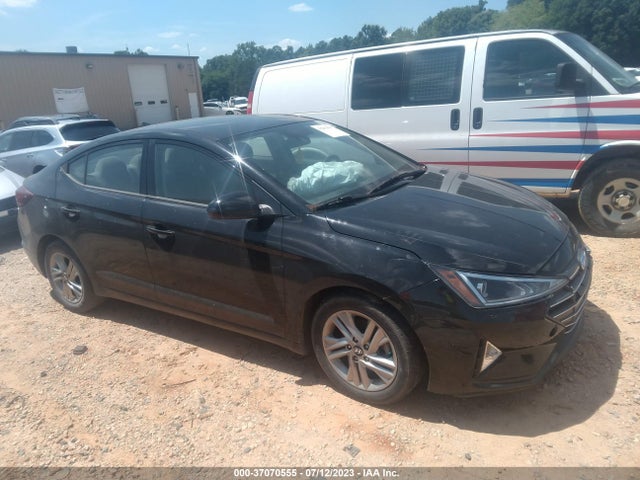 Hyundai ELANTRA SEL 2019 KMHD84LF7KU731078 головне зображення