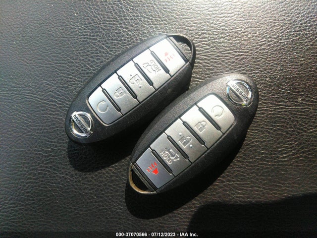 2015 NISSAN PATHFINDER PLATINUM VIN: 5N1AR2MM9FC706180