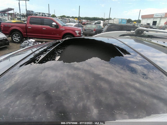 2015 NISSAN PATHFINDER PLATINUM VIN: 5N1AR2MM9FC706180