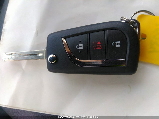 Toyota RAV4 LE 2021 JTMG1RFV9MD531649 Image 3