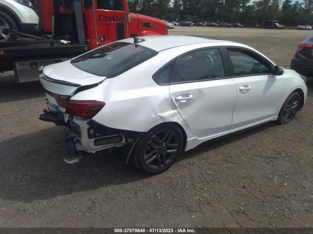 2021 KIA FORTE GT LINE VIN: 3KPF34AD0ME288951
