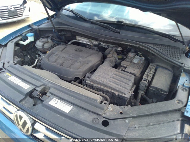 3VV2B7AX0JM029294 Volkswagen Tiguan Sel/se