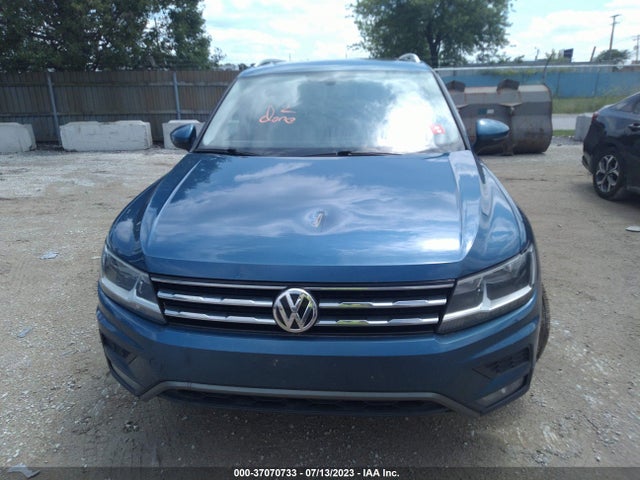 3VV2B7AX0JM029294 Volkswagen Tiguan Sel/se