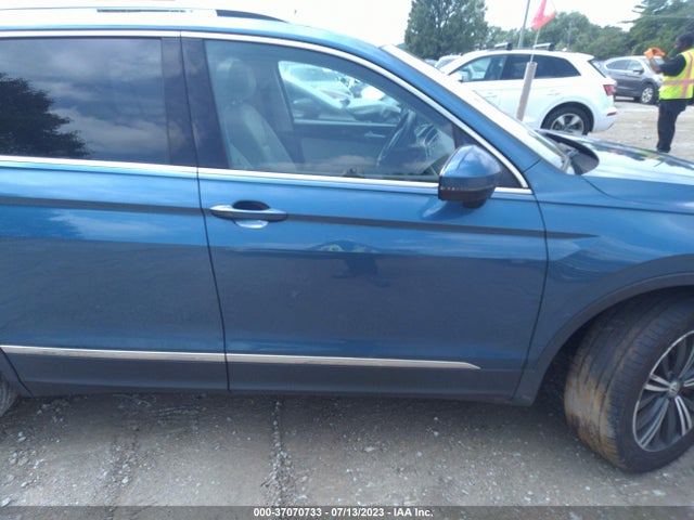 3VV2B7AX0JM029294 Volkswagen Tiguan Sel/se