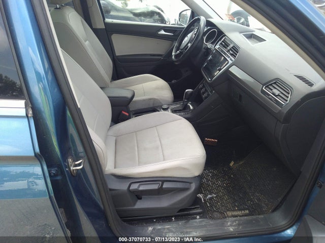 3VV2B7AX0JM029294 Volkswagen Tiguan Sel/se