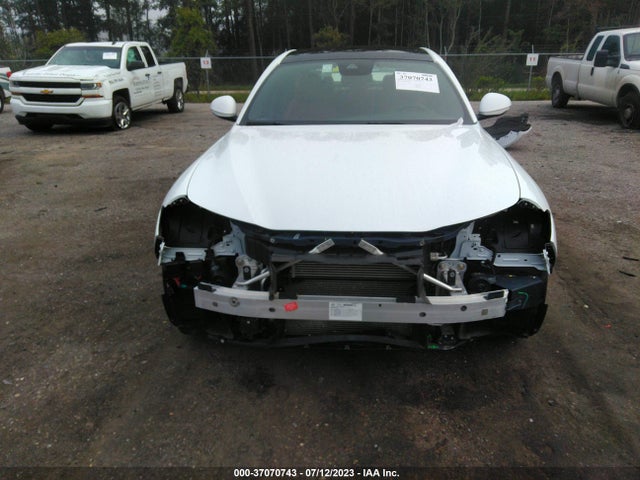2022 Alfa Romeo Giulia, VIN: ZARFANAN4N7652610