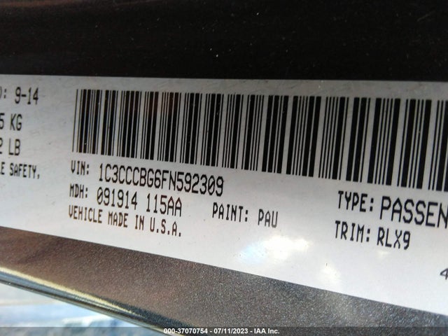 1C3CCCBG6FN592309 Chrysler 200 S