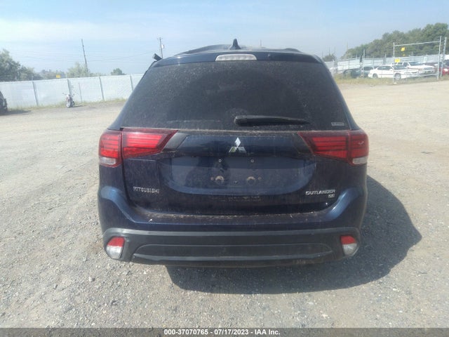 JA4AZ3A38JZ024428 Mitsubishi Outlander Es/se/sel/le