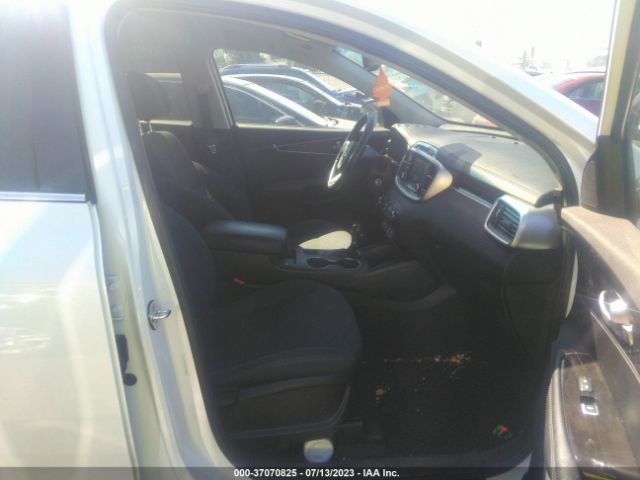 5XYPGDA35JG353436 KIA SORENTO LX