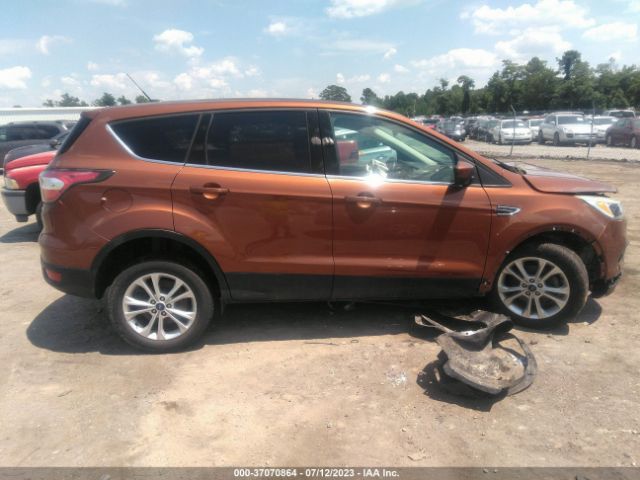 1FMCU0GD9HUA58473 Ford ESCAPE SE