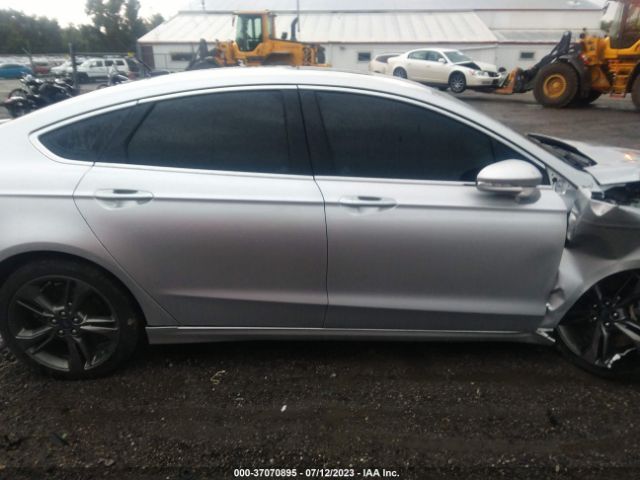 3FA6P0VP1JR109831 Ford Fusion Sport