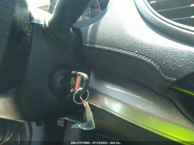 3CZRM3H38FG709298 Honda CR-V LX