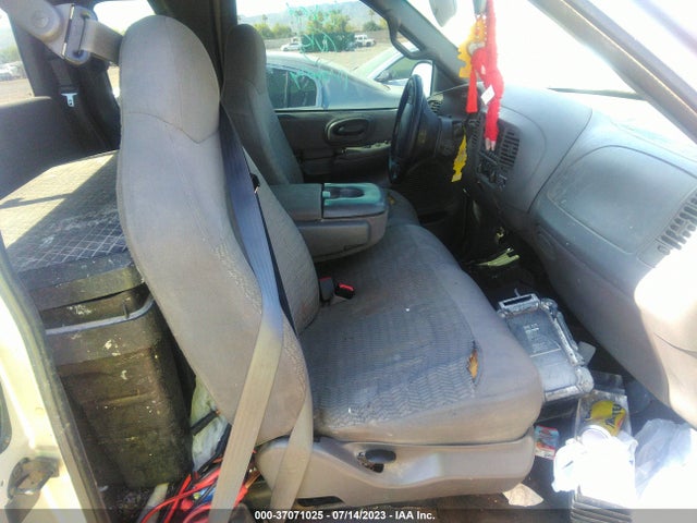 2000 FORD F-150 VIN: 1FTRX17W9YKA56148