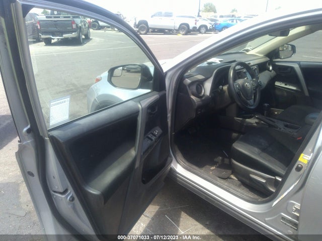 Toyota RAV4 LE 2018 2T3BFREVXJW741222 Image 12