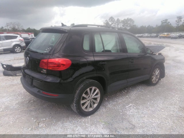 WVGBV7AX2JK002123 Volkswagen TIGUAN LIMITED