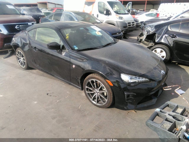 2018 Toyota 86, VIN: JF1ZNAA16J8700975