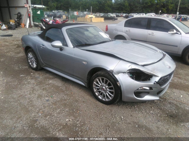2018 Fiat 124 Spider, VIN: JC1NFAEK7J0136189