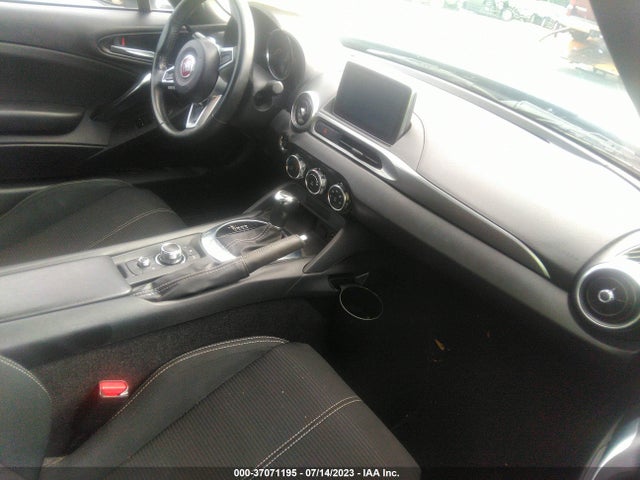 2018 Fiat 124 Spider, VIN: JC1NFAEK7J0136189
