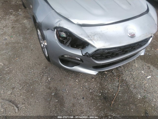 2018 Fiat 124 Spider, VIN: JC1NFAEK7J0136189