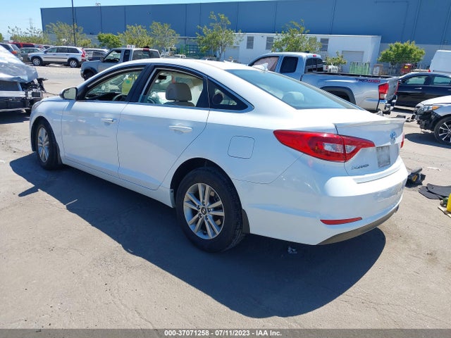 Hyundai SONATA SE 2017 5NPE24AF7HH474570 Image 3
